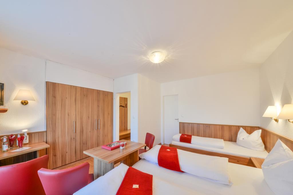 Hotel Drei Loewen Dachau Habitación foto
