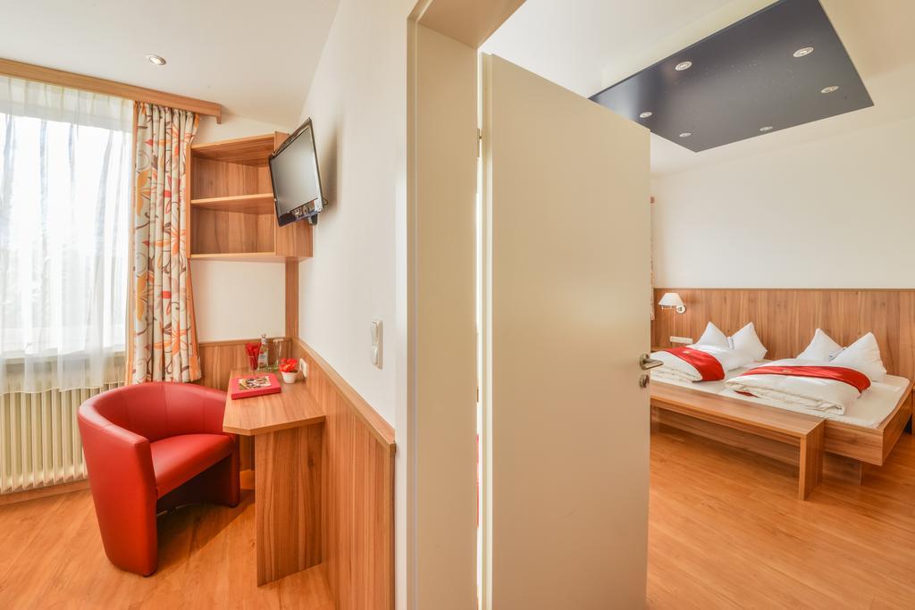 Hotel Drei Loewen Dachau Habitación foto